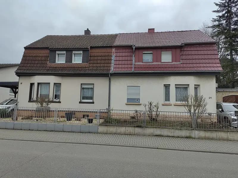 Beispielbild: Doppelhaushälfte
